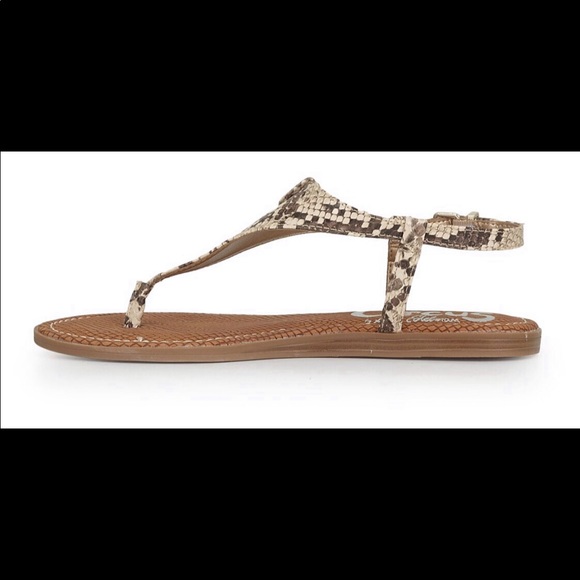 Sandal - Picture 4 of 9